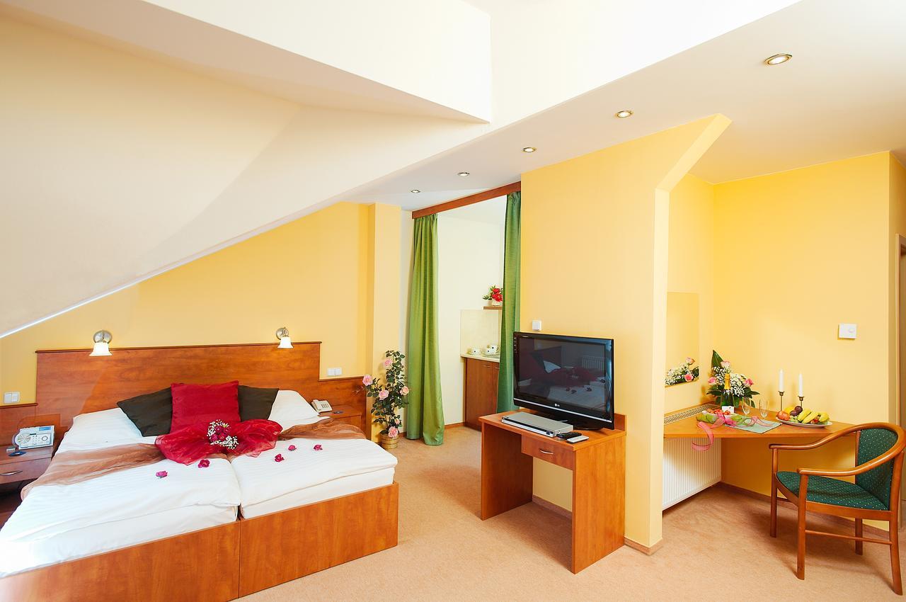 Hotel Paganini Brandýs nad Labem-Stará Boleslav Εξωτερικό φωτογραφία