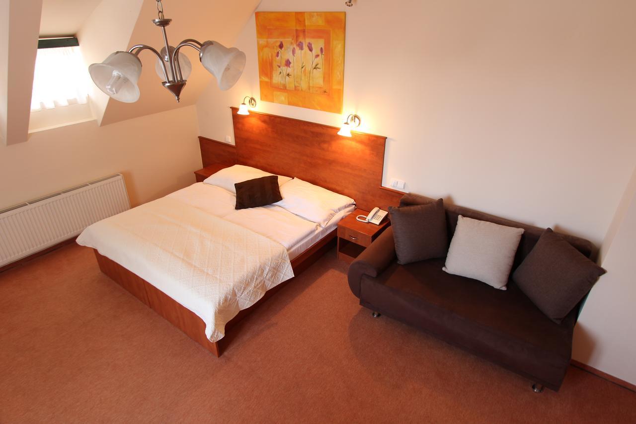 Hotel Paganini Brandýs nad Labem-Stará Boleslav Εξωτερικό φωτογραφία