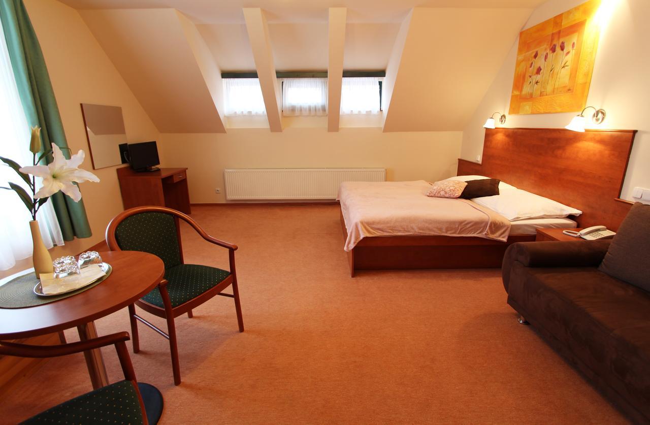 Hotel Paganini Brandýs nad Labem-Stará Boleslav Εξωτερικό φωτογραφία